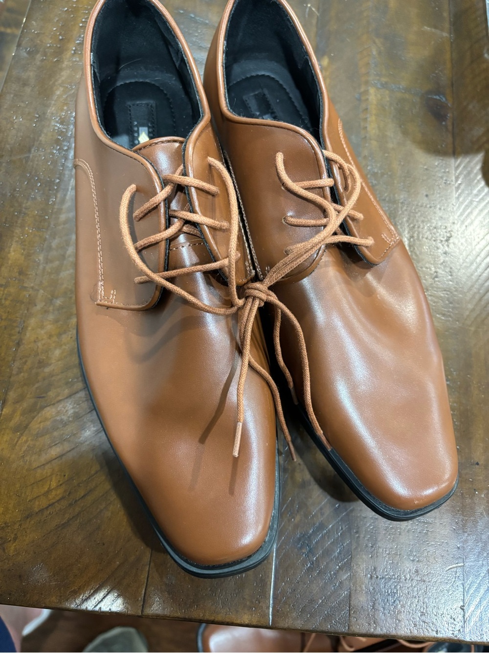 Joseph Abboud Men's Tan Leather Lace-Up Derby Shoes Never worn